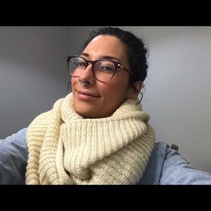 Meet your Posher, Vanessa